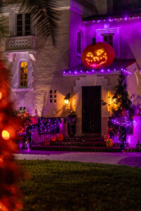 spooky halloween lights and decor