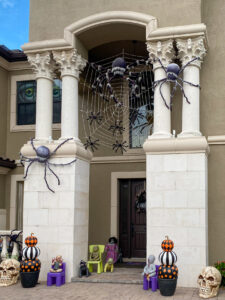 Spiders and spooky Halloween decor